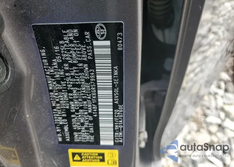 2016 Toyota Camry Le z USA, uszkodzony, nr VIN 4T4BF1FK6GR579943